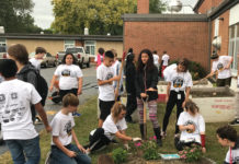 D114 Day of Service: Impacting the Community and Raising Money for our Schools