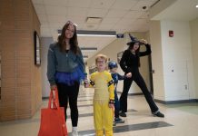 Little Sequoits and Eagles Bring Halloween Energy to D117